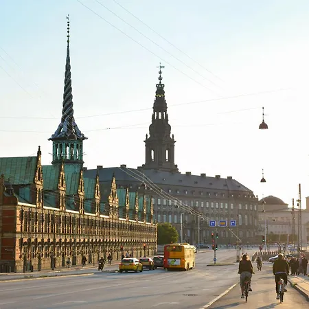 Park 1 - Lovely 1-bdr Close To Metro * Koppenhága