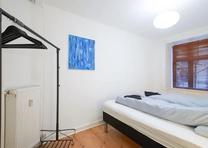 Park 1 - Lovely 1-bdr Close To Metro