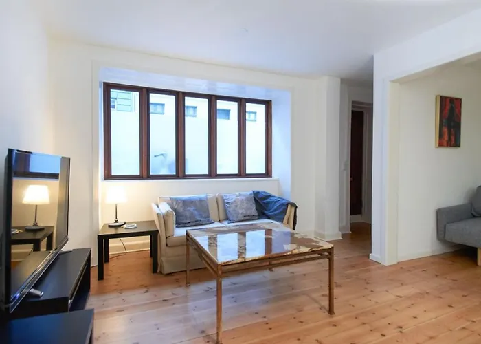 Park 1 - Lovely 1-bdr Close To Metro *