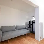 Park 1 - Lovely 1-bdr Close To Metro *